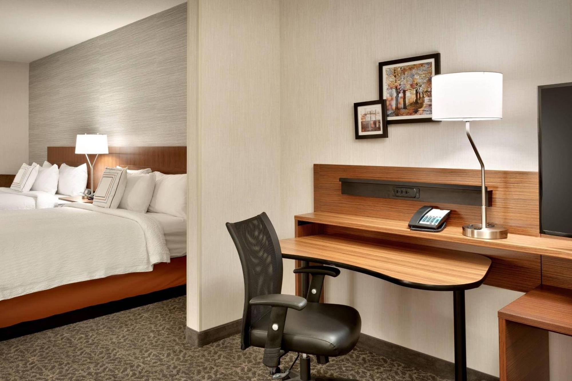 Fairfield Inn & Suites By Marriott Springfield North Exterior foto